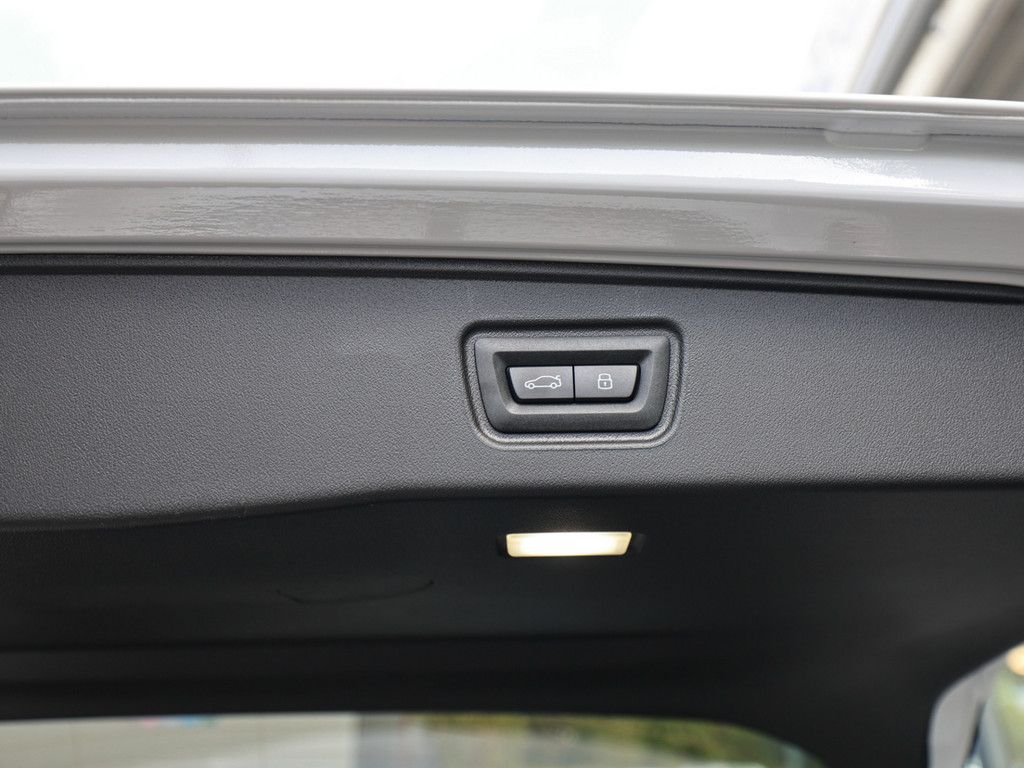 BMW 520 - Bild 16