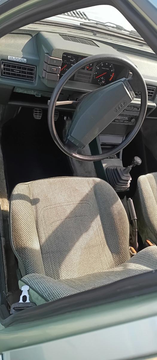 Audi 80