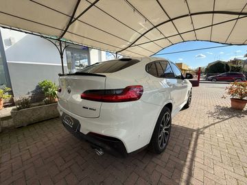 BMW X4 - 4