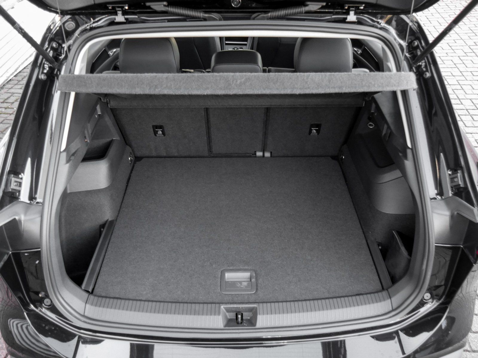 Volkswagen Tiguan - Bild 17