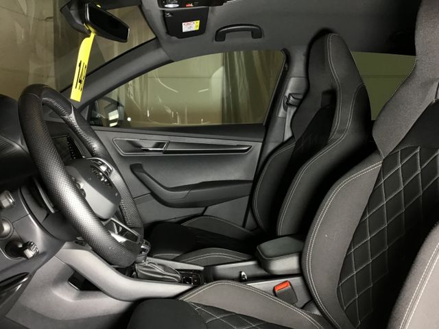 Fahrzeugabbildung Skoda Karoq Sportline 1.5 TSI DSG/Navi/ACC/SHZ/Matrix
