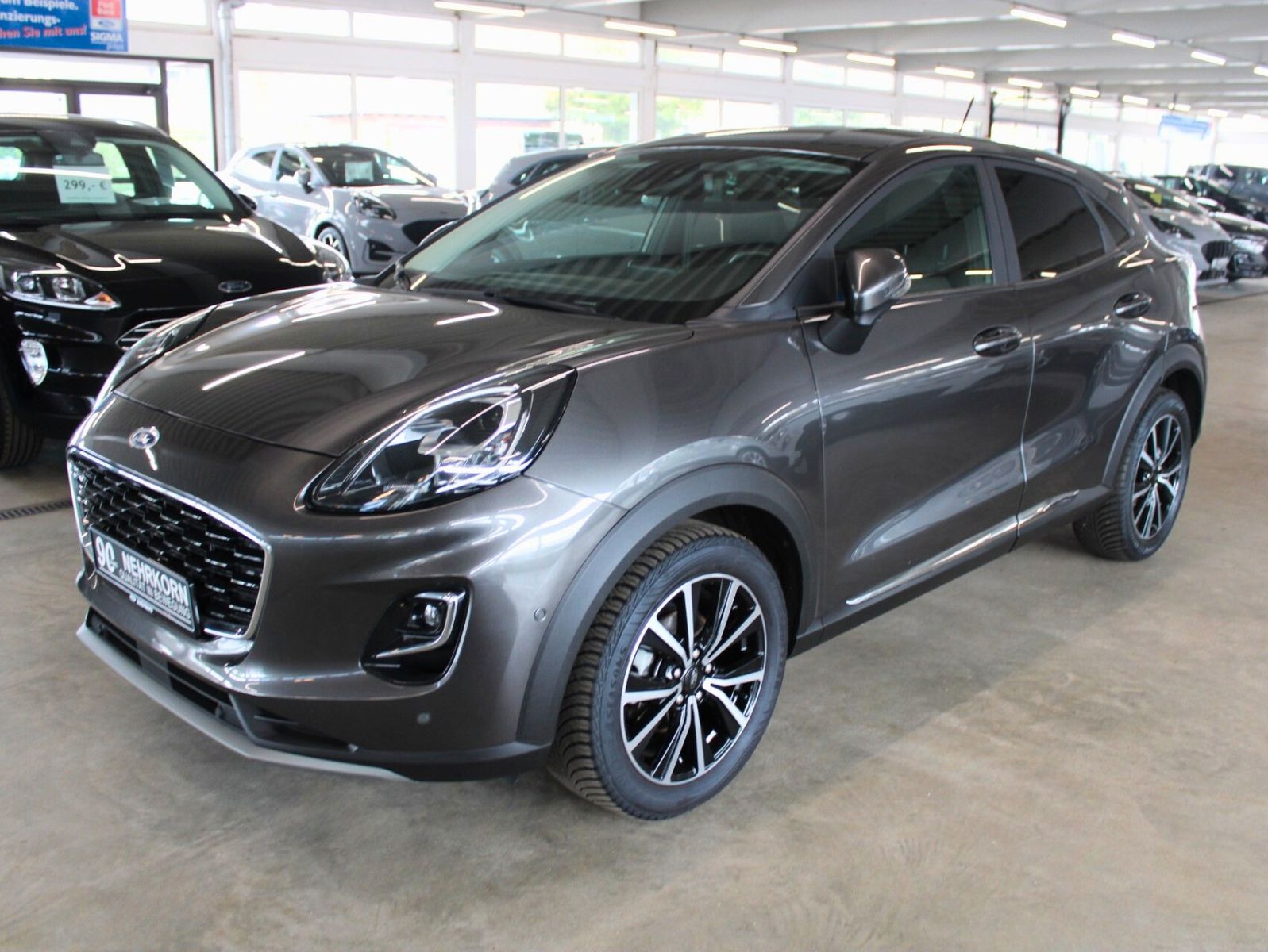 Fahrzeugabbildung Ford Puma Titanium Automatik NAVI LED ACC WinterPak