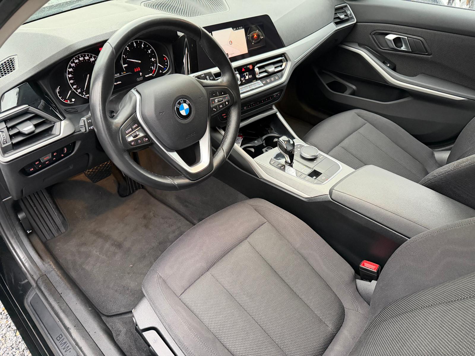 BMW 320 3 Touring 320 i Advantage