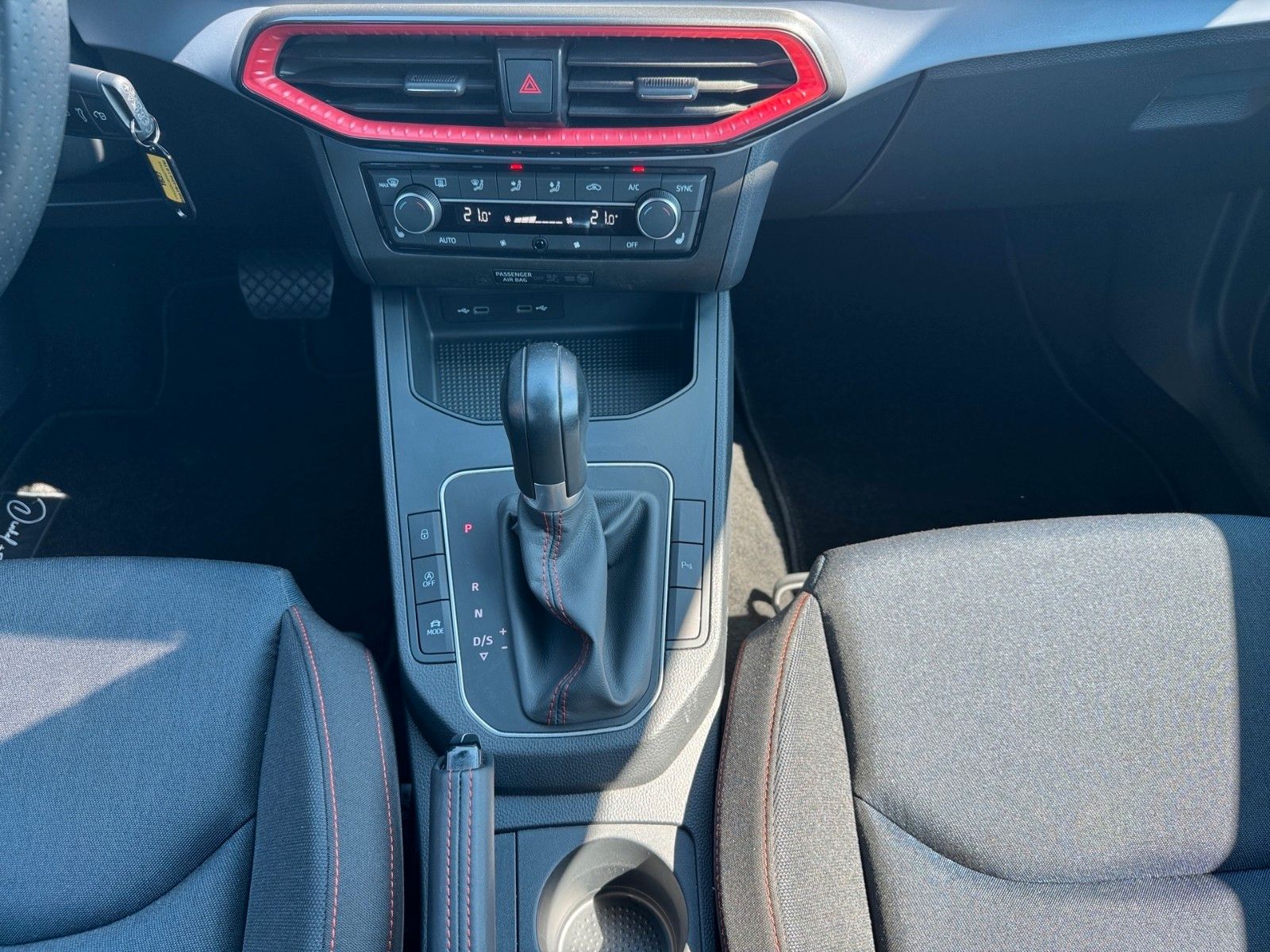 Fahrzeugabbildung SEAT Ibiza FR-Line 1.0 TSI