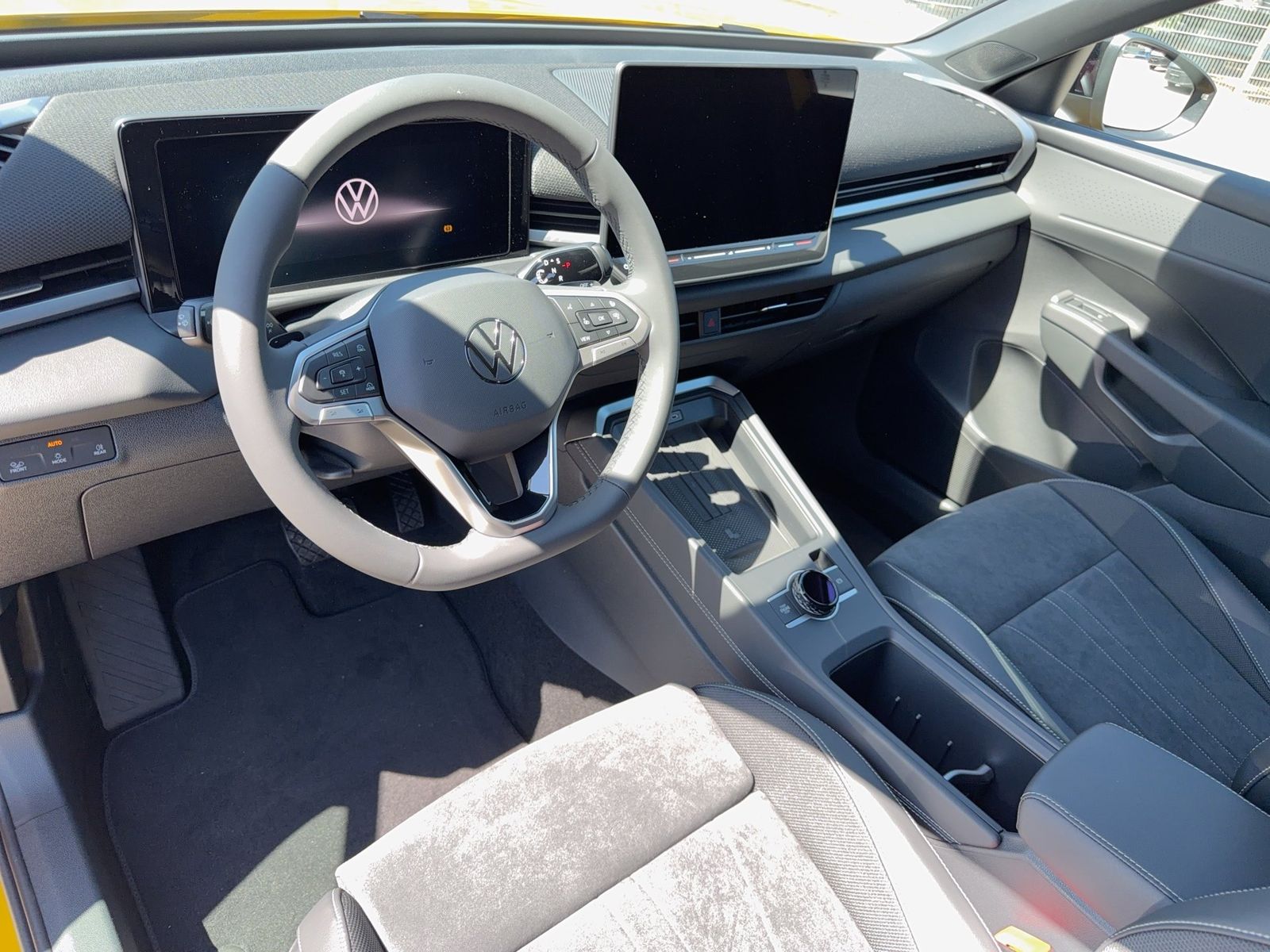 Volkswagen T-Roc - Bild 10