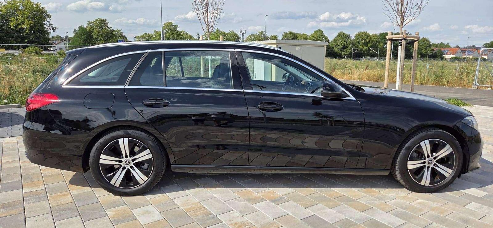 Mercedes-Benz C-Class LED / Navi Prem / Kamera / 64 Ambiente / S, миниатюра 7