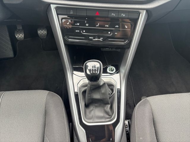 Volkswagen T-Roc - Bild 11