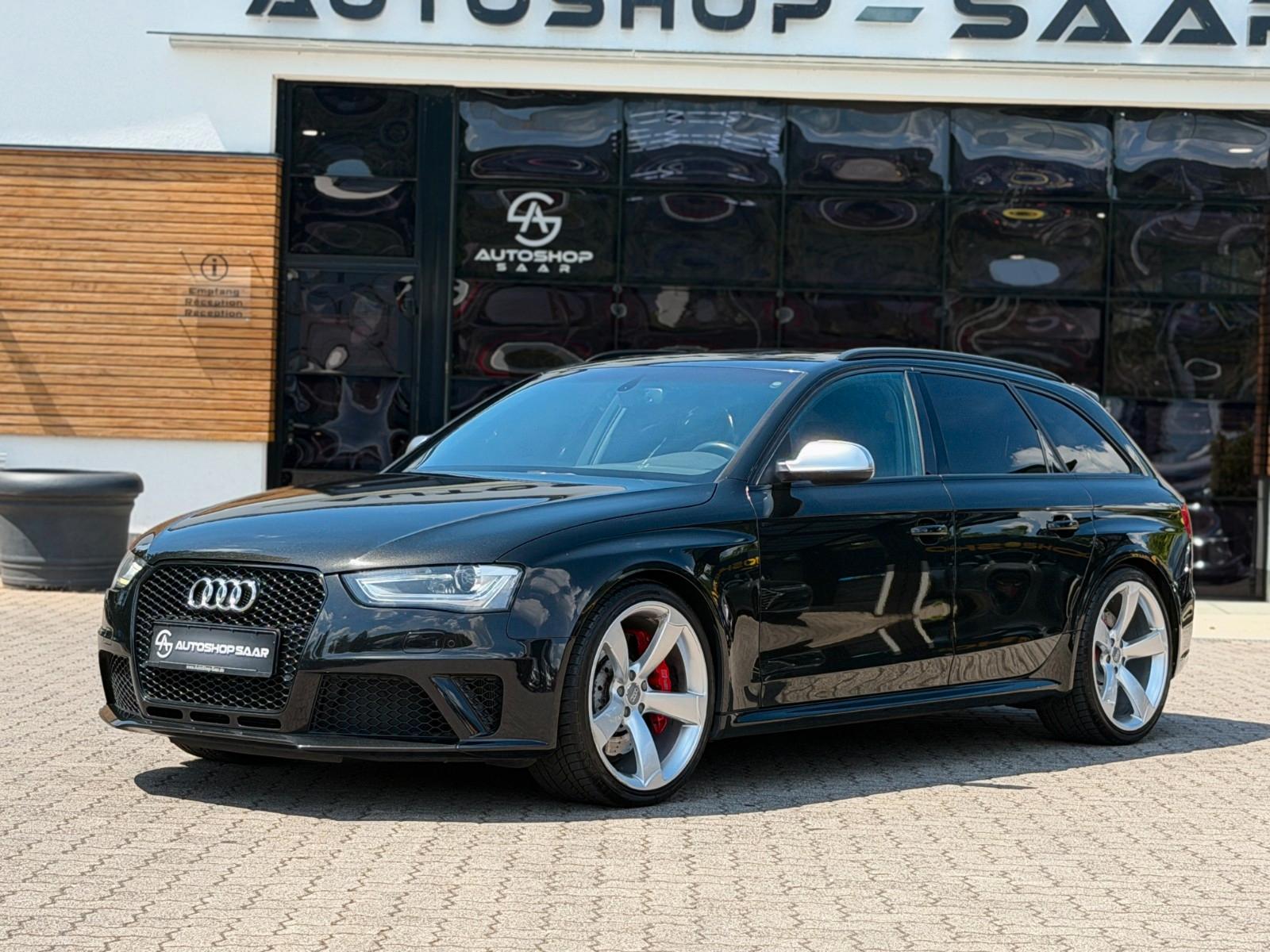 Audi RS4 Avant 4.2 FSI quattro V8/B&O/PANO/ALCANTARA