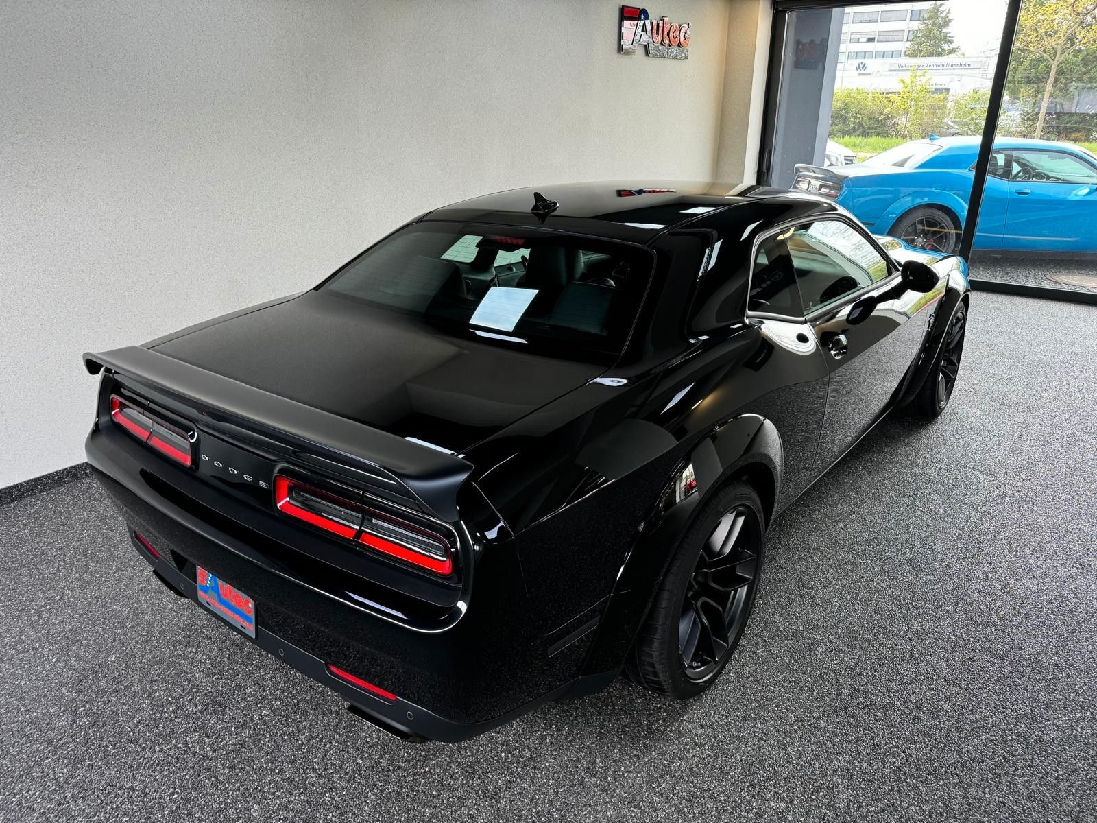Fahrzeugabbildung Dodge CHALLENGER HELLCAT JAILBREAK -LAST CALL-CARBONE