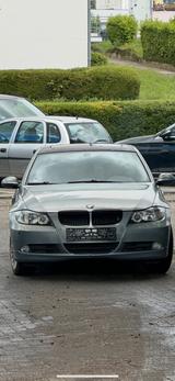 BMW Bmw 320i e90 Anhängerkupplung Scheckheft N... - BMW 320 aus 2005: An