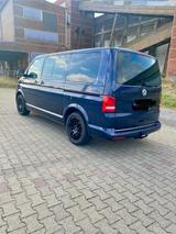 Volkswagen T5 Multivan ***Zahnriemen neu*** - blaue Volkswagen T5 Multivan