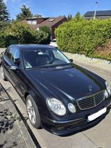 Mercedes-Benz E 55 AMG - Mercedes-Benz E 55 AMG: Limousine