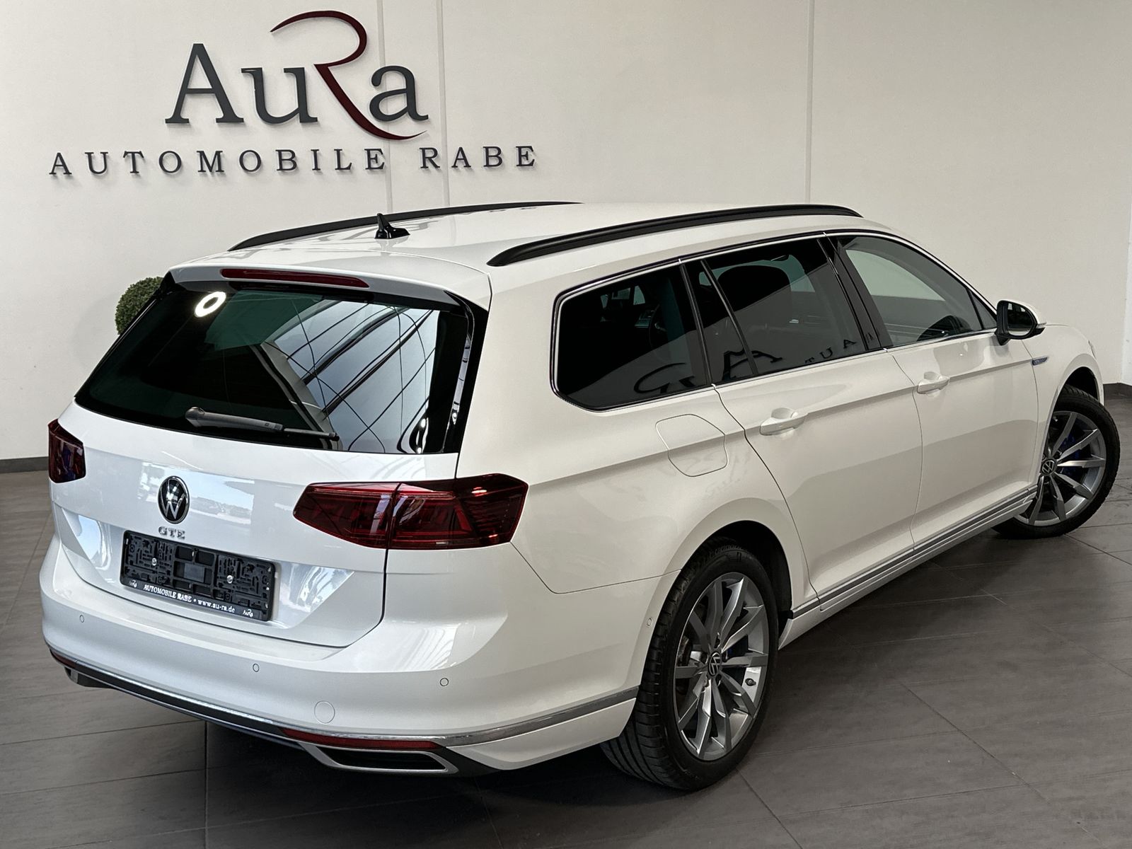 Fahrzeugabbildung Volkswagen Passat Variant GTE R-Line NAV+LED+360°+ACC+18ZO