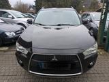 Mitsubishi Outlander Invite 4WD*  1HAND* 7 SITZE* - Mitsubishi Outlander Invite mit Diesel-Antrieb