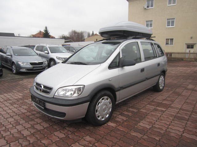 Opel Zafira Basis