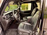 Jeep Wrangler Unlimited Sahara 2.2l CRDi Automatik - Jeep Wrangler Gebrauchtwagen in Stuttgart