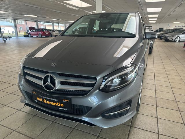 Mercedes-Benz B 200 /LED/KAMERA/LEDER/SHZ/KEYLESS/TOTWINKELA.