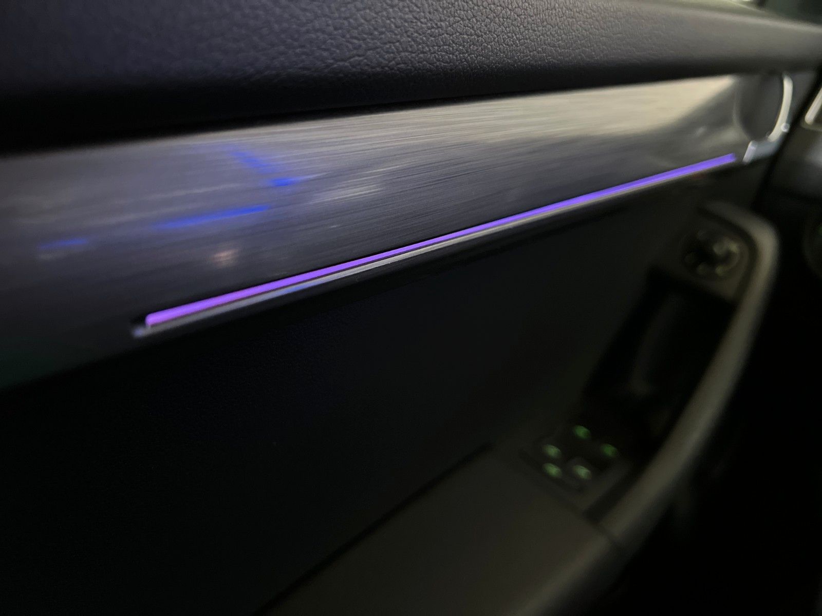 Fahrzeugabbildung SKODA Octavia Combi Premium Edition *Leder*Kamera*LED