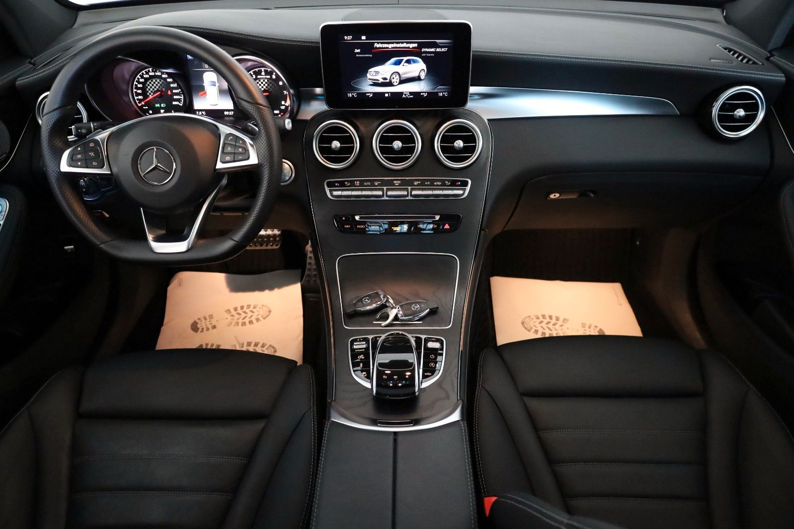 Fahrzeugabbildung Mercedes-Benz GLC 43 AMG 4M Leder,Navi,LED,Panorama,Burmester