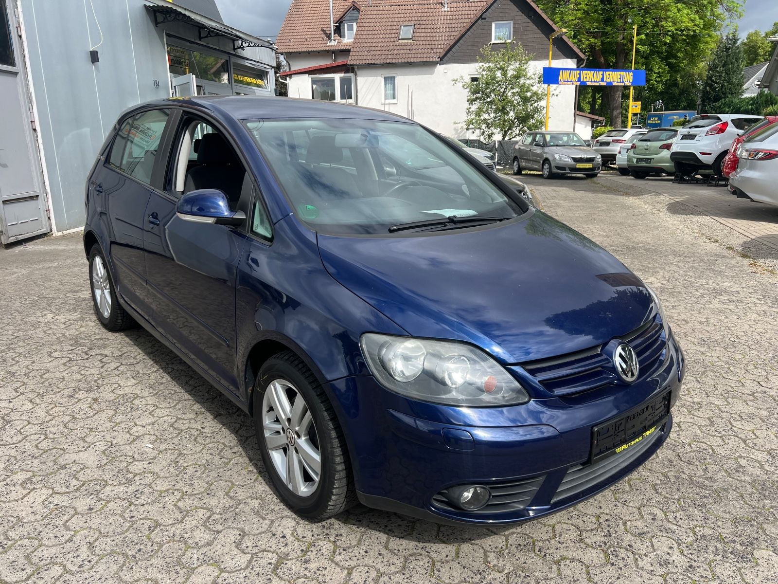 Fahrzeugabbildung Volkswagen Golf Plus V 1.6 Tour * 1.HAND *