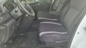Renault Trafic - 12
