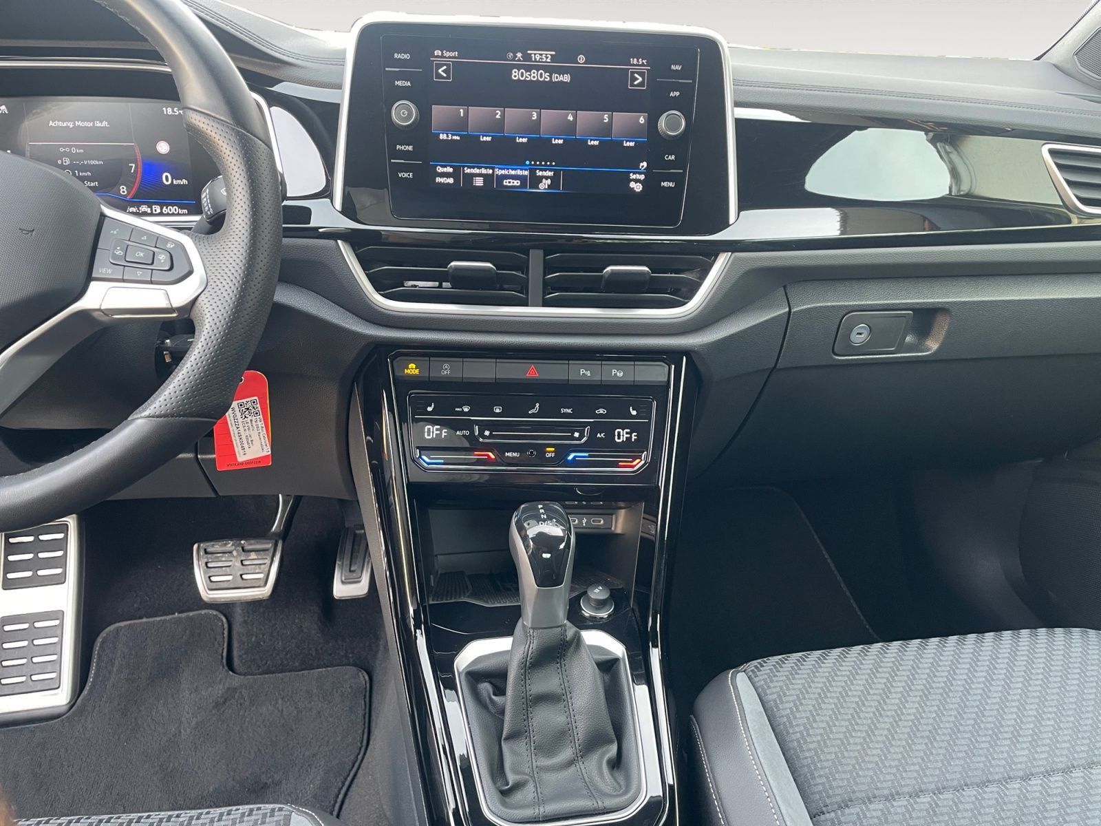Volkswagen T-Roc - Bild 12