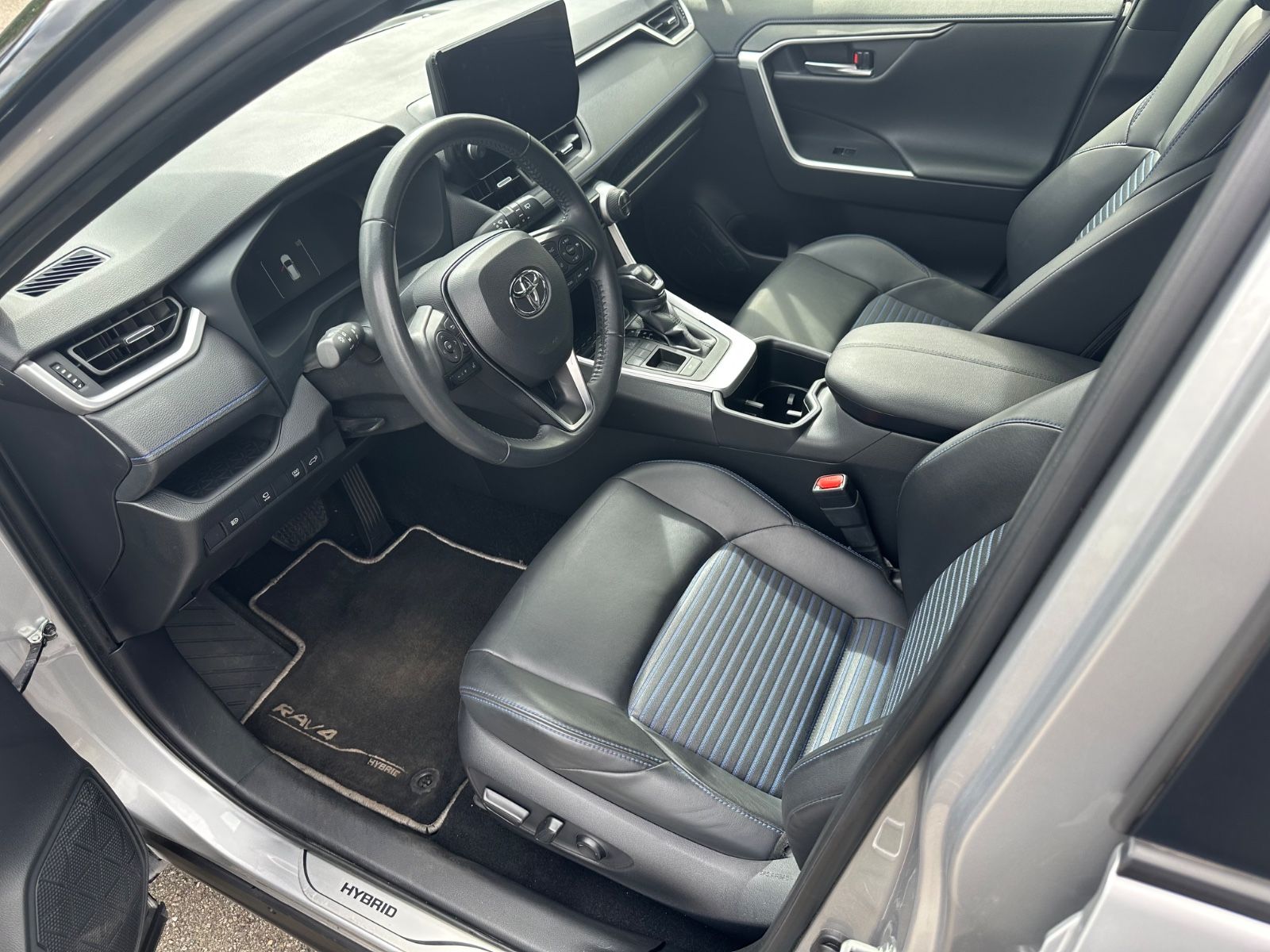 Toyota RAV4 Hybrid 4x2*Teamplayer*18"*360°*Spur*Abst.Te foto 9