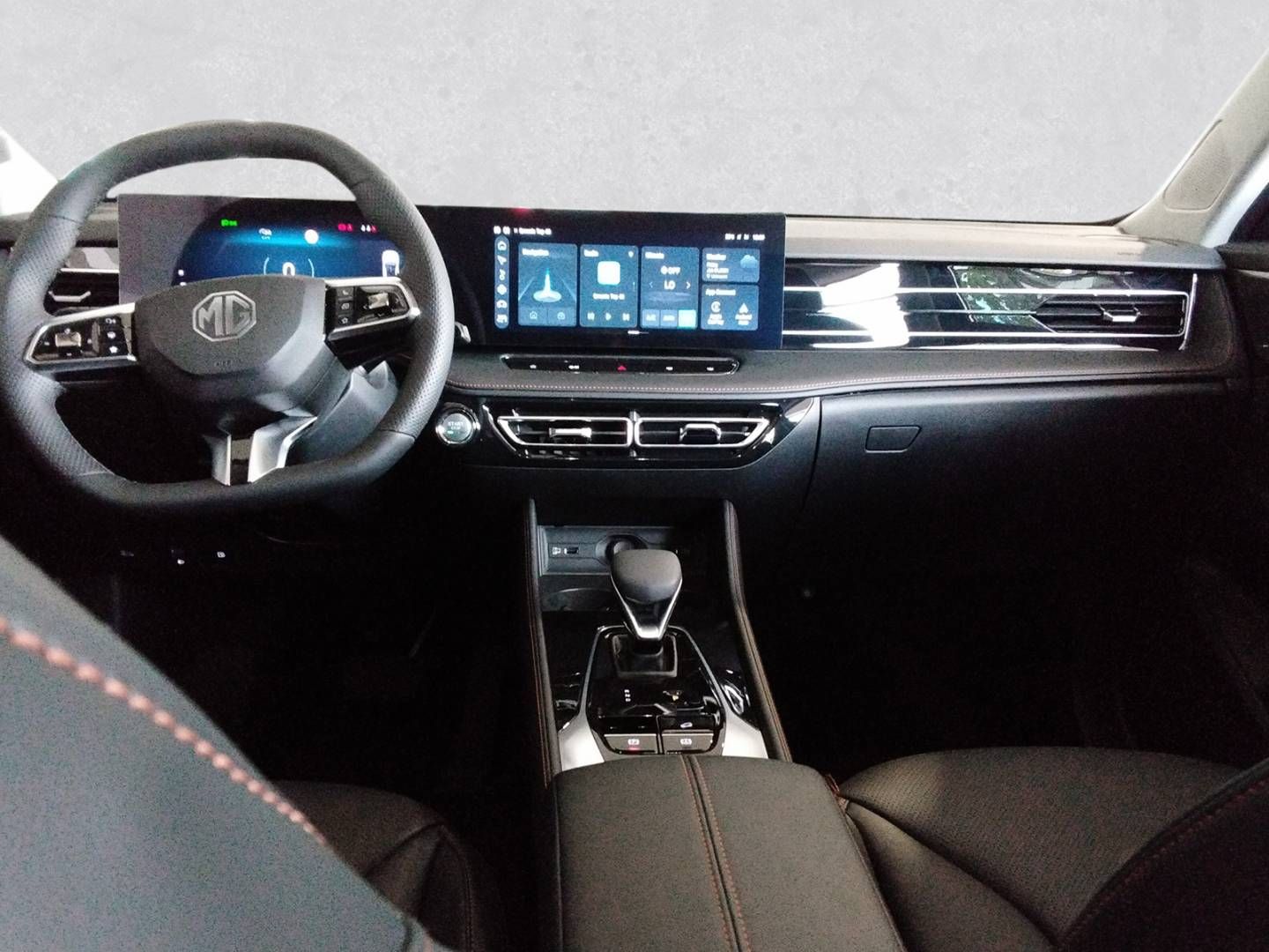 Fahrzeugabbildung MG HS PHEV Luxury *Preis nur mit Finanzierung*