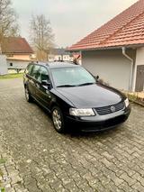 Volkswagen Passat Variant 1.9TDI 4motion Basis - Volkswagen Passat Variant aus 1999