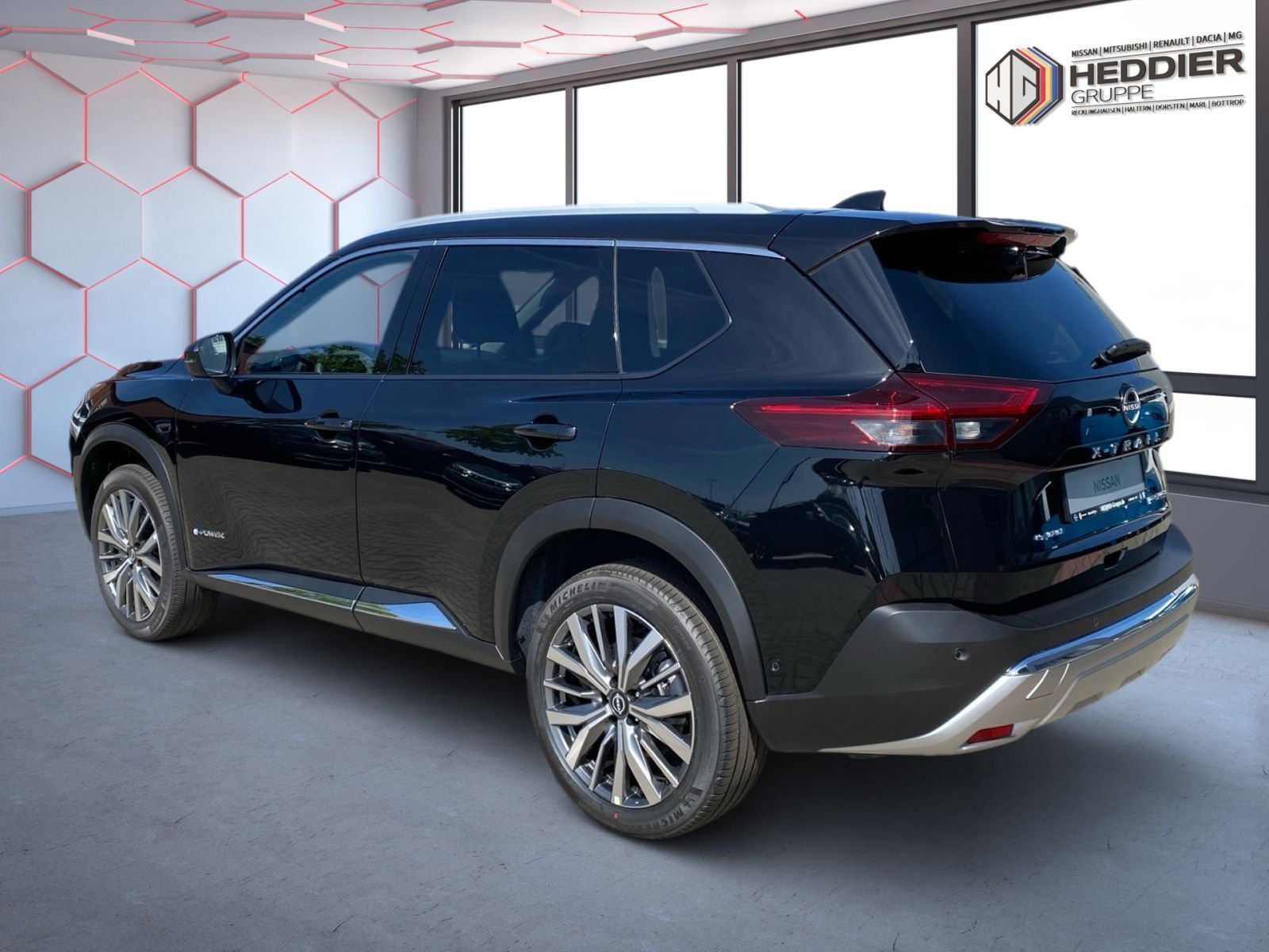 Fahrzeugabbildung Nissan X-Trail 1.5 VC-T e-Power Tekna+ e-4ORCE *7Sitzer
