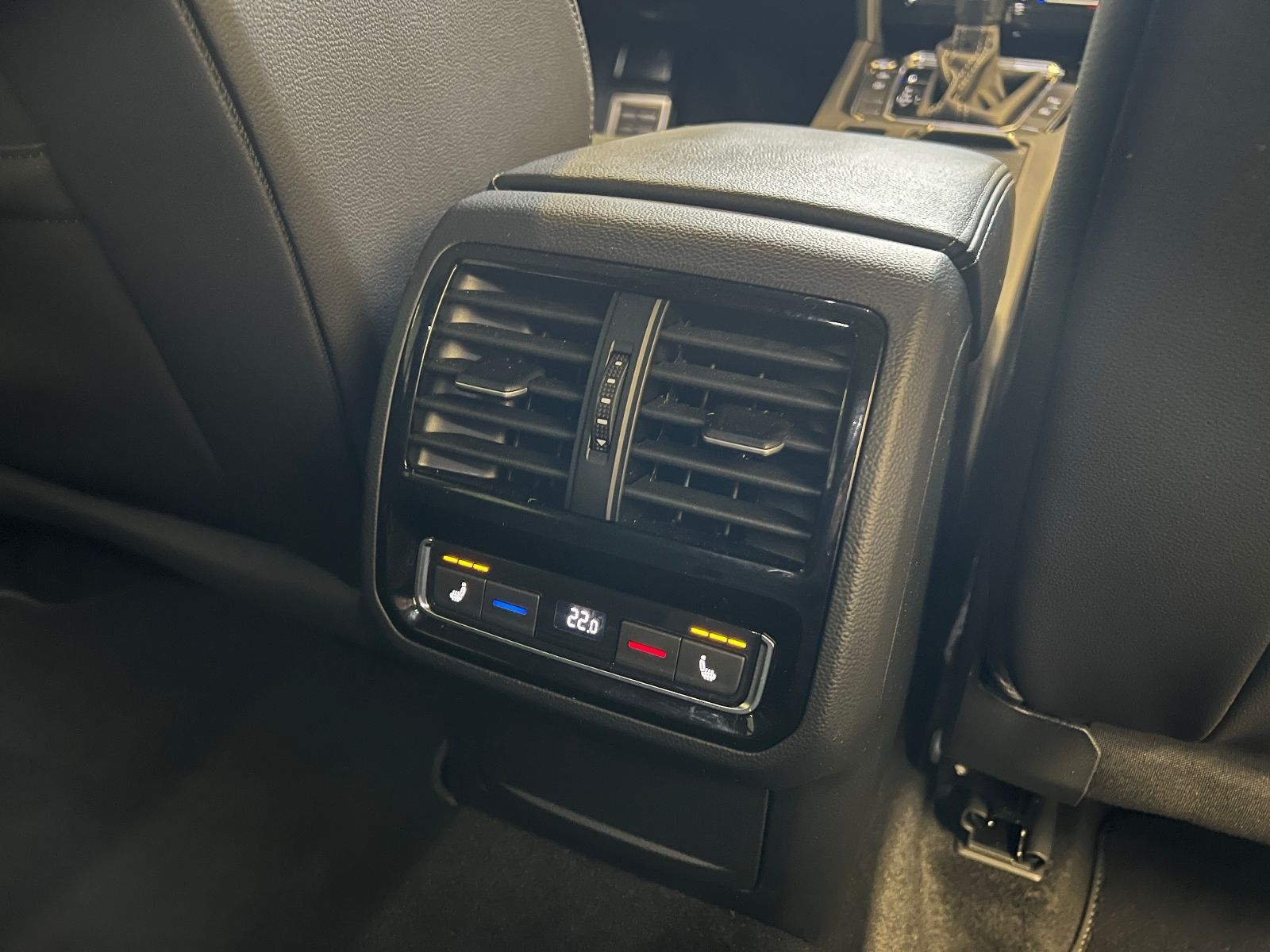 Fahrzeugabbildung Volkswagen Arteon Shooting Brake R-Line 2.0 TDI DSG 4Motion