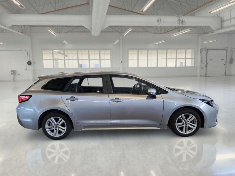Toyota TOYOTA COROLLA TS 1.8 HYBRID BUSINESS AUTO STATI imagem 3