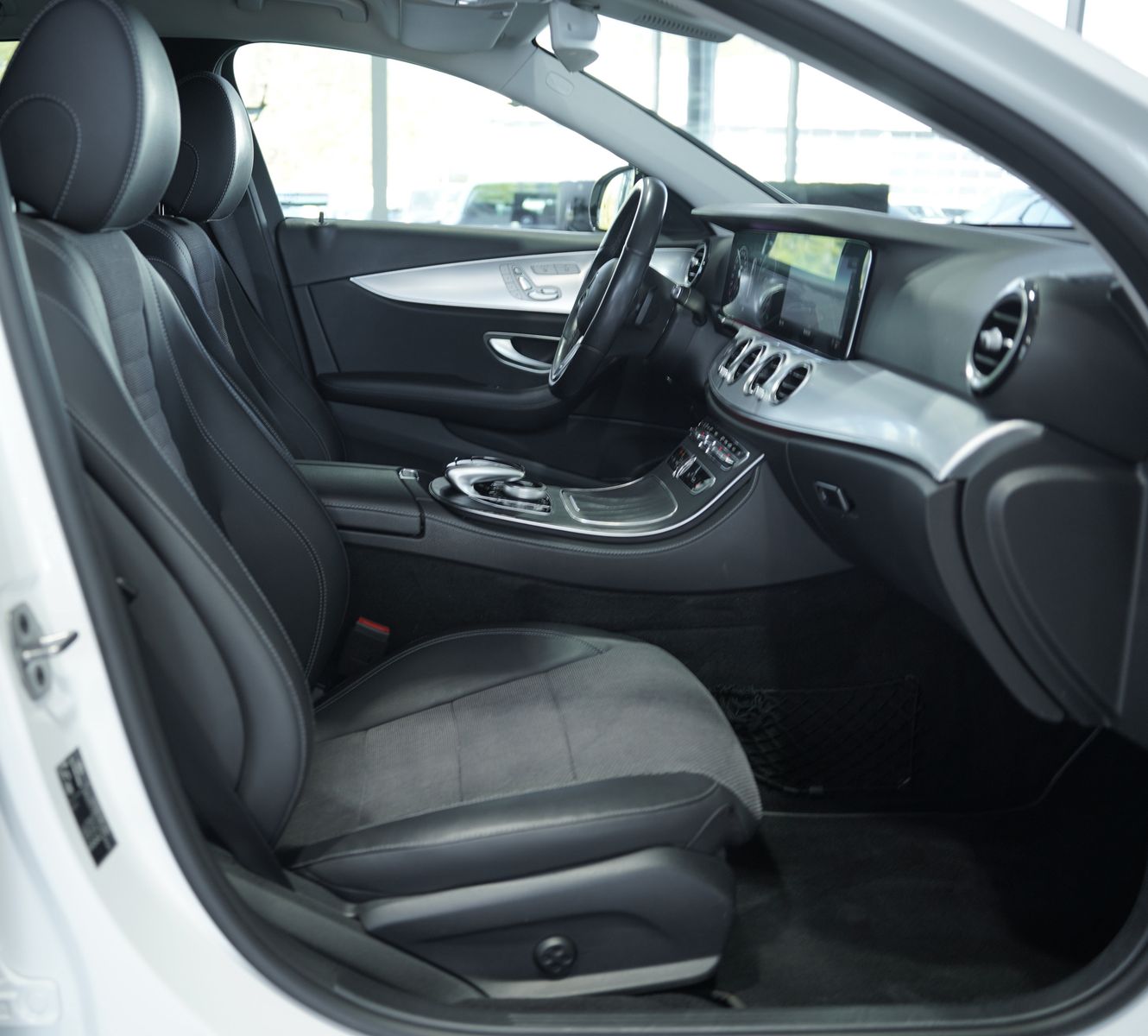 Mercedes Benz E 220