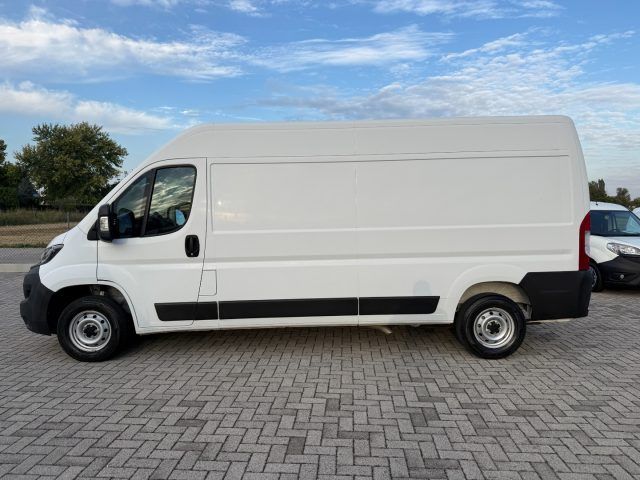 Fiat FIAT Ducato 35 2.2 Mjt 140CV PLM-TM Furgone PREZ imagem 2