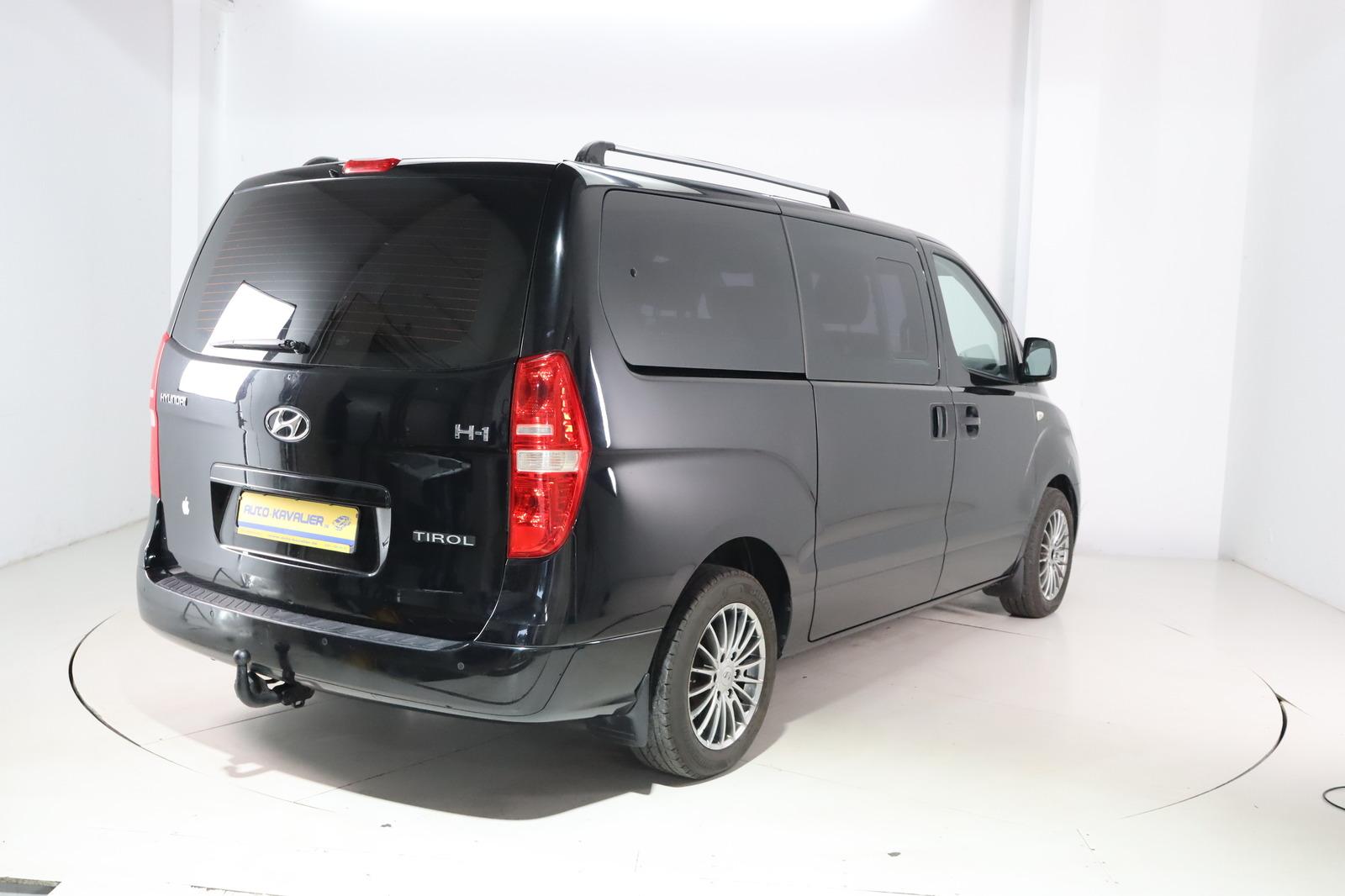 Hyundai H-1 * Standhzg. * Leder 8 Sitze * Travel
