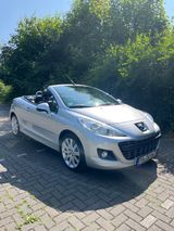Peugeot 207 CC Platinum 120 Platinum - Peugeot 207 aus 2010