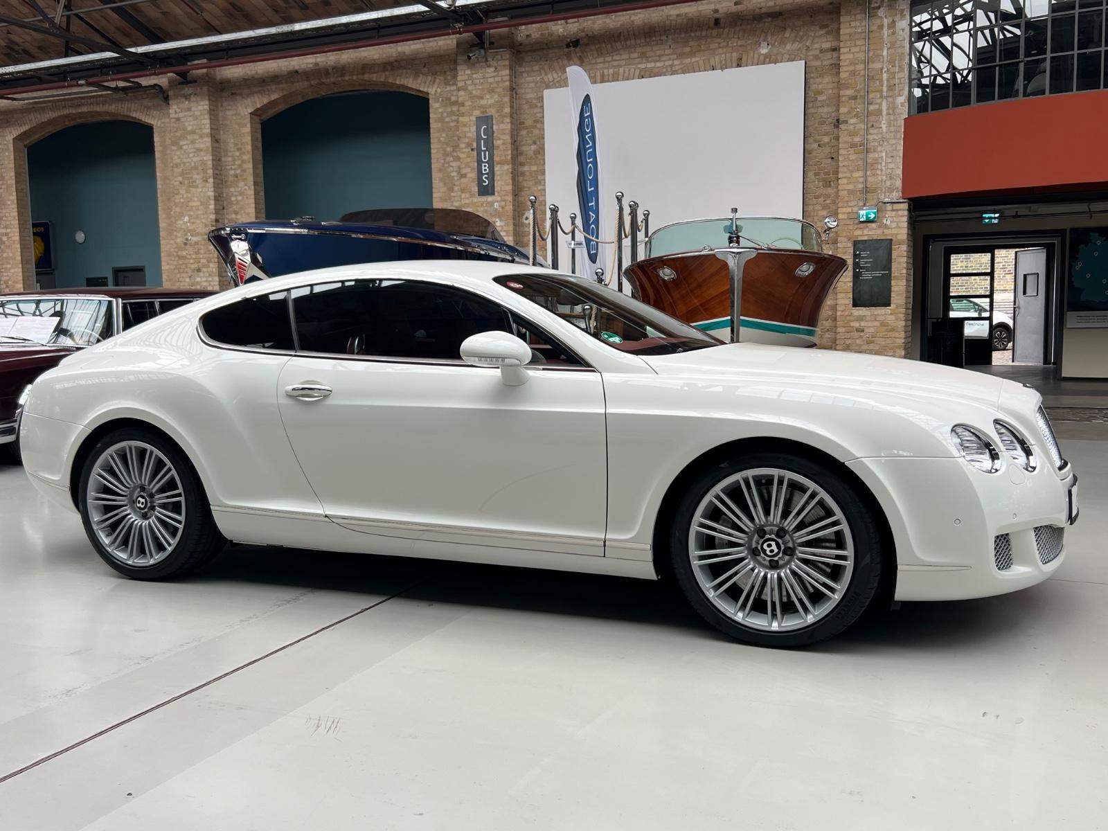 Bentley Continental GT Speed / wenig KM / Mulliner