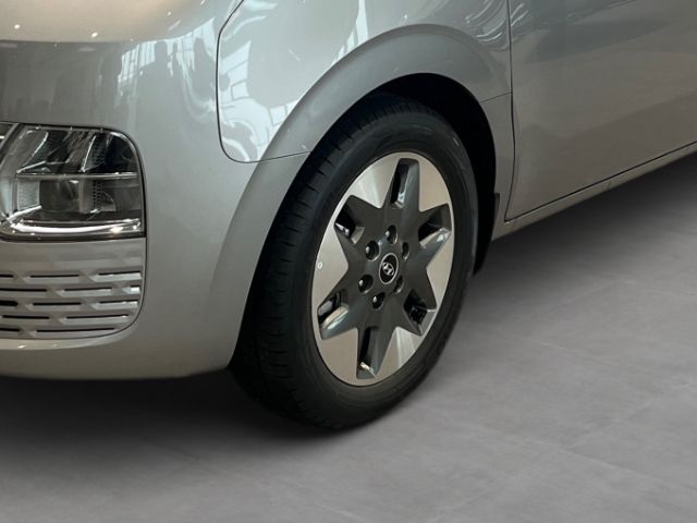 Fahrzeugabbildung Hyundai STARIA Prime 2WD 2.2 CRDi PANO+Park-Paket+Lager
