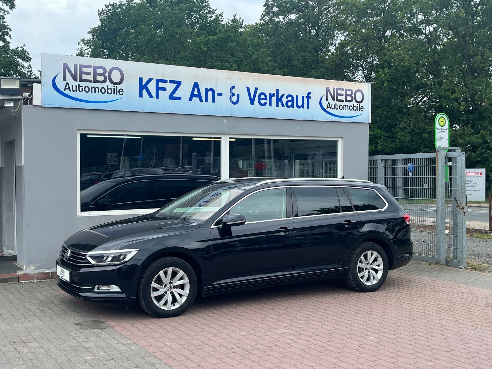 VW Passat 2.0 TDI Variant Business-Paket Massagesit