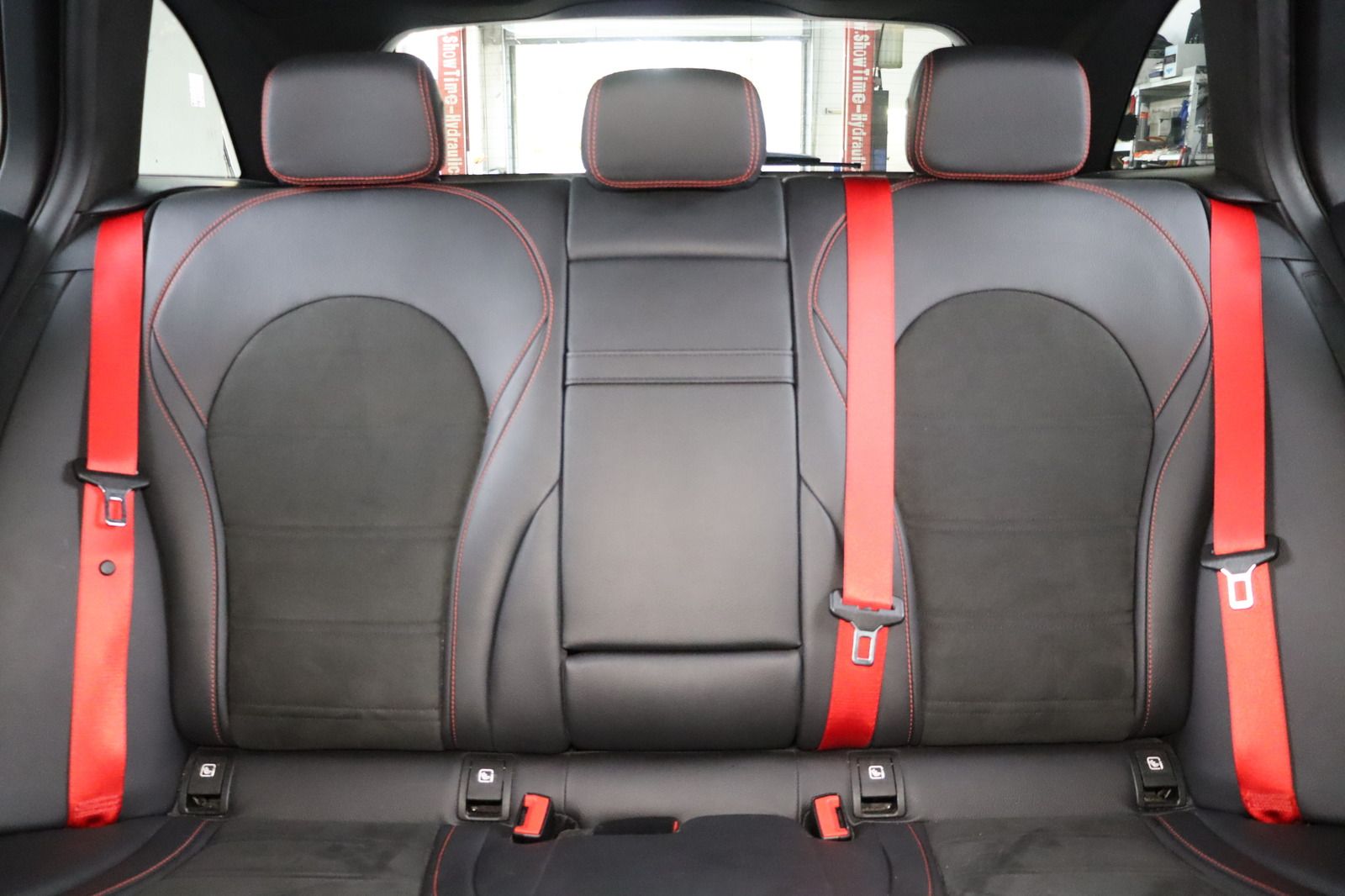 Fahrzeugabbildung Mercedes-Benz C 43 AMG 4Matic * Pano * LED * Parkassist.