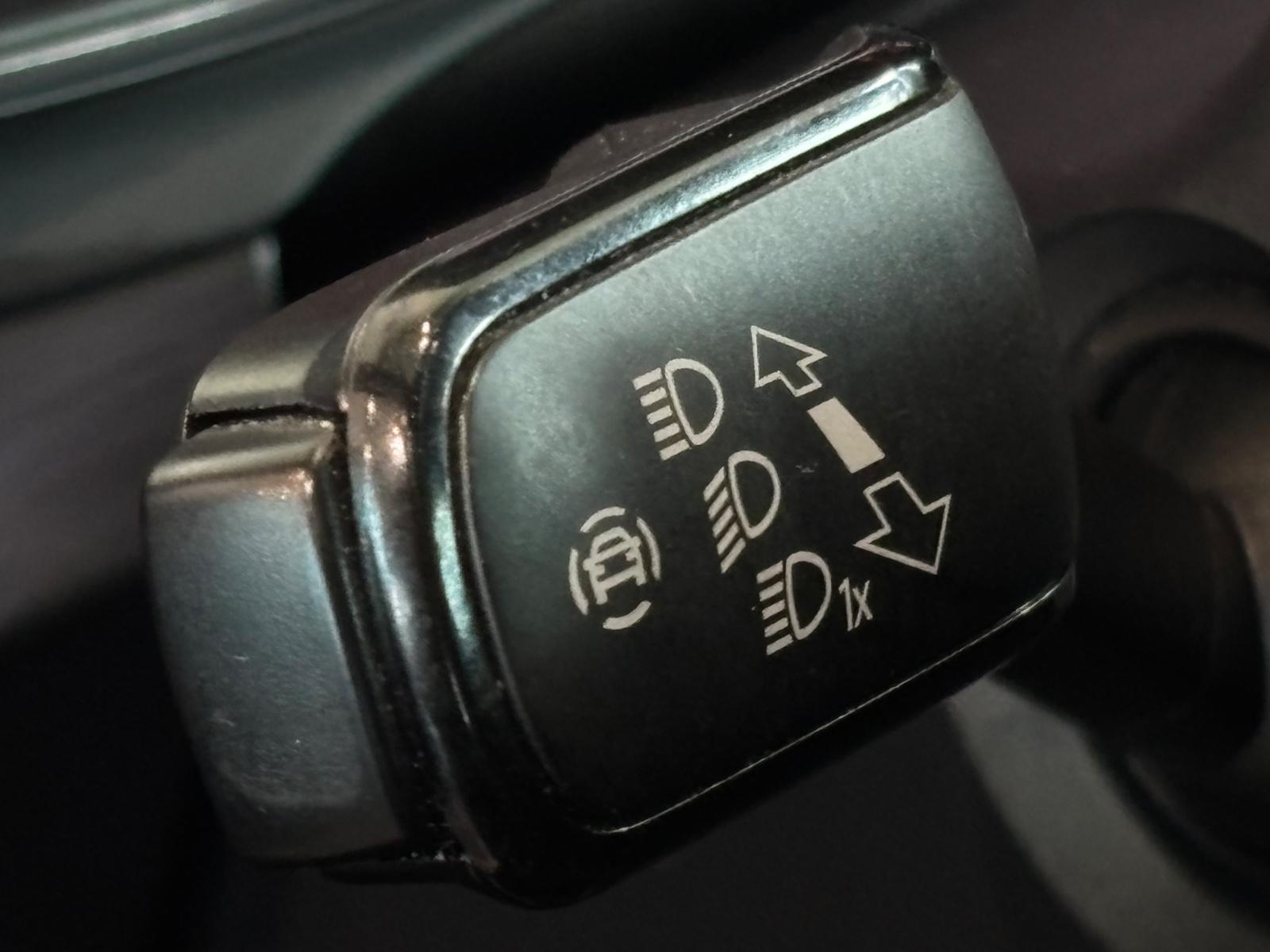 CUPRA FORMENTOR E-HYBRID 204ch - CAMÉRA 360° - ACC - LED - KEYLESS - SIÈGES CHAUFFANTS