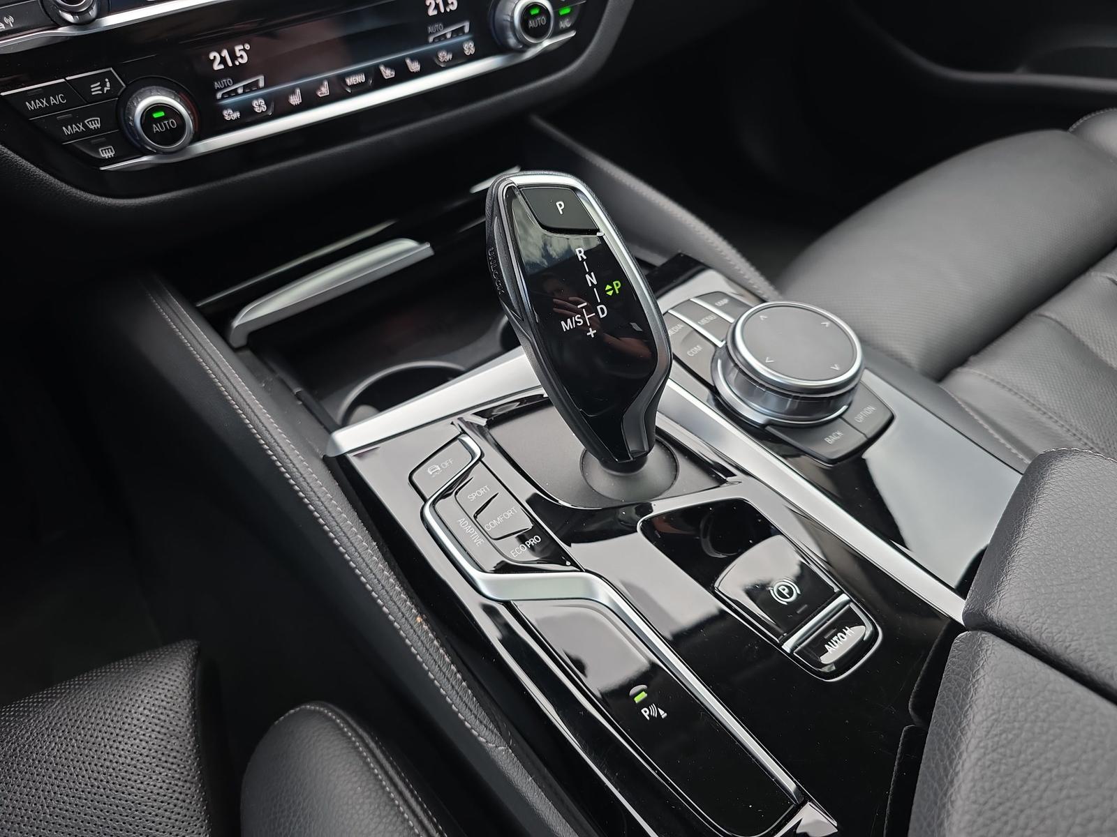 BMW 530d xDrive Lim Head Up Komfortsitze Intergral A