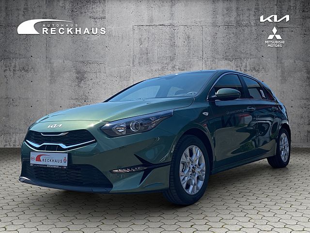 Kia CEED 1.5T 140 VISION KOMFORT+ Navi Klima Navi