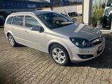 Opel Astra H Caravan Innovation "110 Jahre"TÜV neu - Opel Astra INNOVATION-110-Jahre