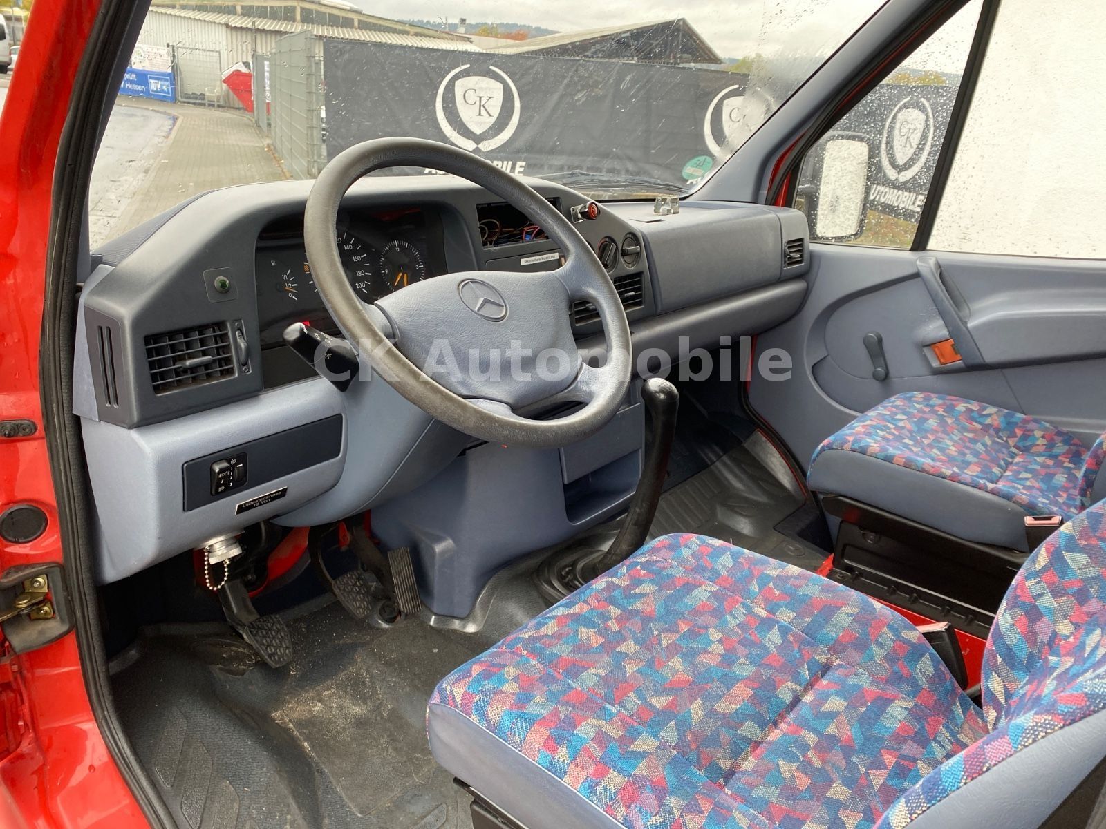 Fahrzeugabbildung Mercedes-Benz Sprinter 314 CDI Feuerwehr/5 Sitze/Sperre/2 Hand