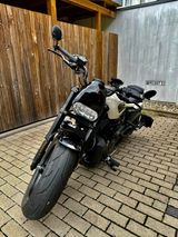 Harley-Davidson Sportster S wie neu mit schönem Umbau - Angebote entsprechen deinen Suchkriterien