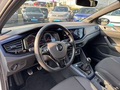 Fahrzeugabbildung Volkswagen Polo 1.0 TSI United KAMERA NAVI DAB+