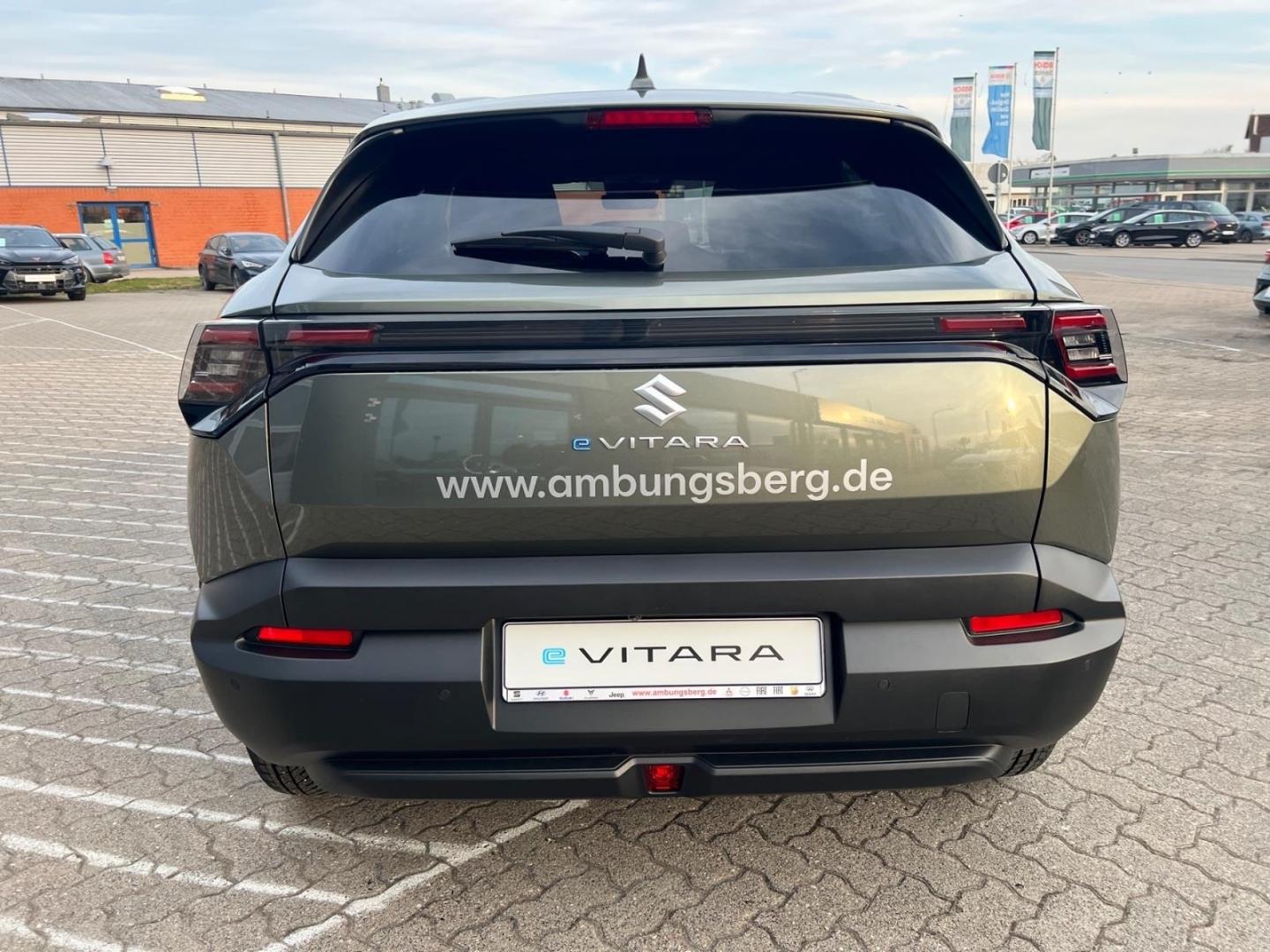 Suzuki e Vitara COMFORT+ 61KWH 2WD*Wärmepumpe/360° Kame