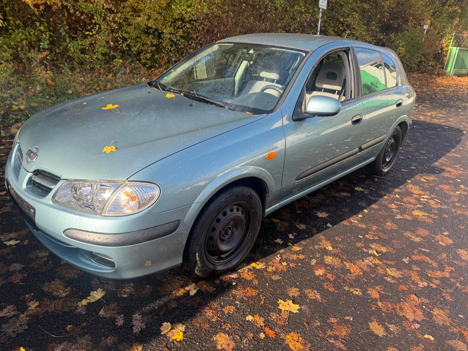 Nissan Almera Acenta*KLIMA*KAMERA*TÜV 10/27*