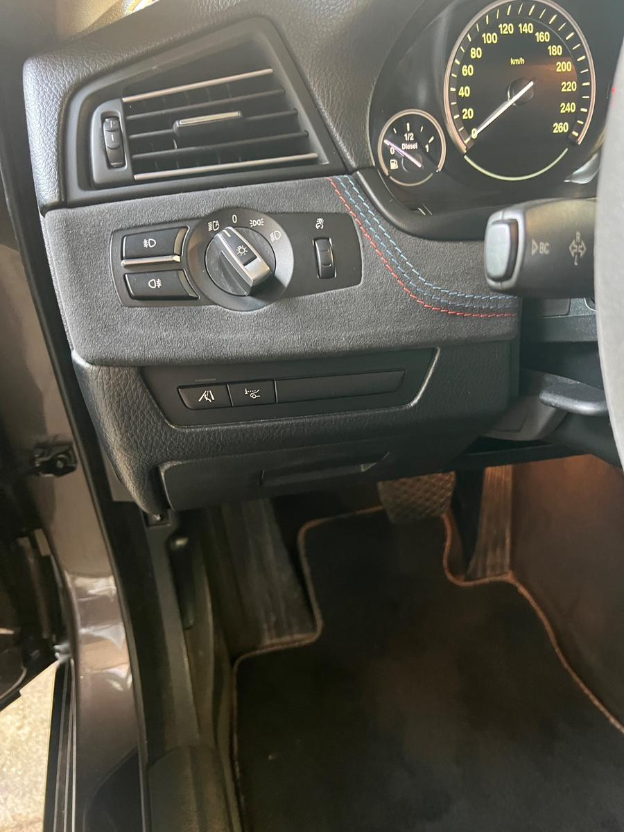 BMW 530d xDrive 07/28 TÜV *AHK* *NAVI*